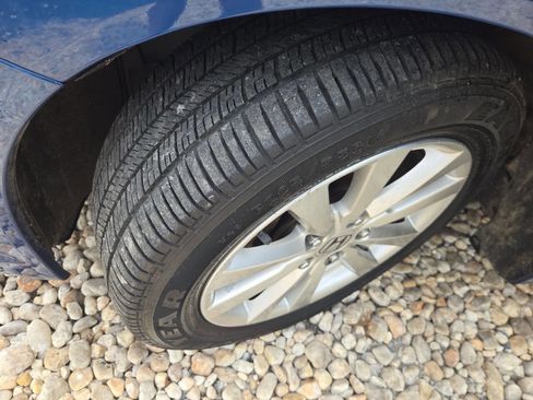 Used 2012 Honda Civic EX-L image 9