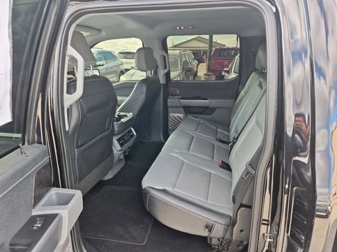 Used 2023 Ford F150 Lariat image 11