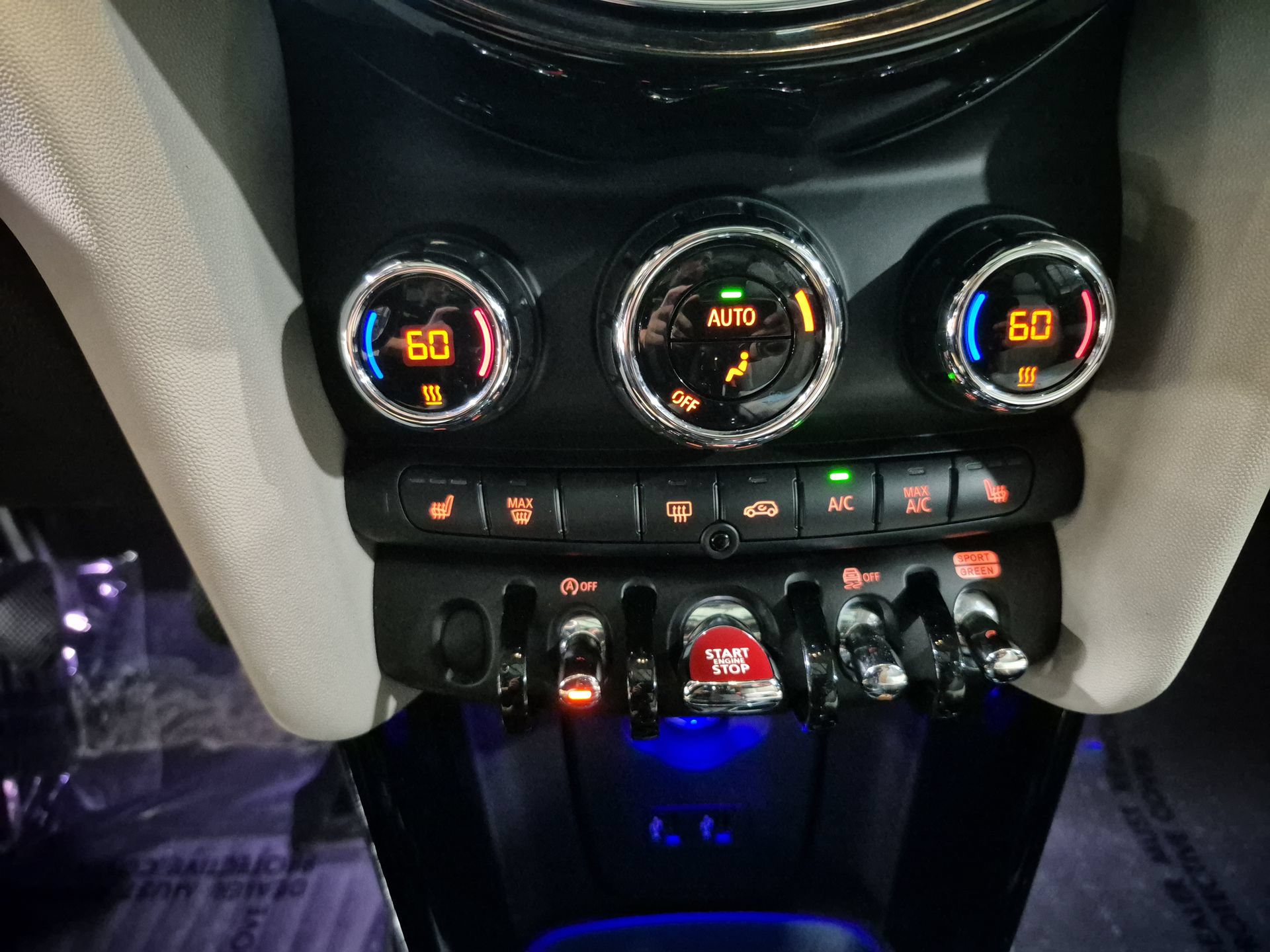 Used 2019 MINI Cooper S w/ Storage Package FWD image 18