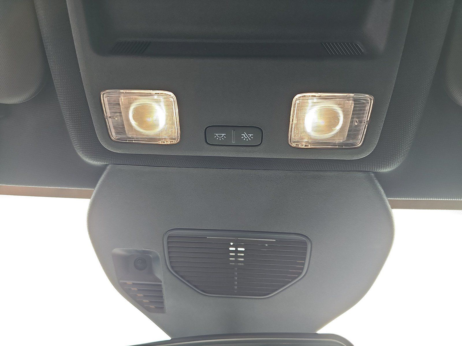 Used 2024 Ford Escape ST-Line w/ Tech Pack #1 FWD image 32