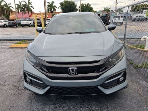 Used 2021 Honda Civic Sport image 2