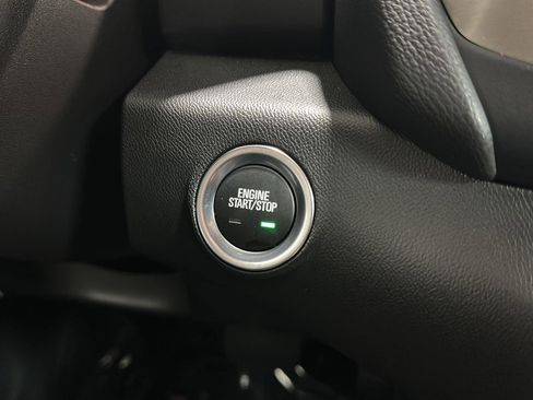 Used 2024 GMC Terrain Denali image 22