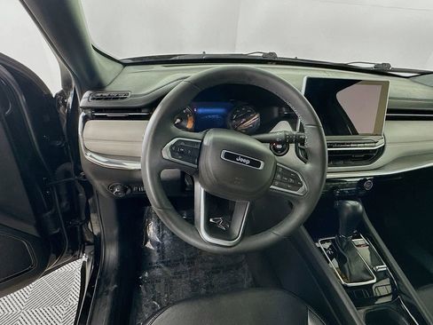 Certified 2023 Jeep Compass Limited w/ Elite Group image 19