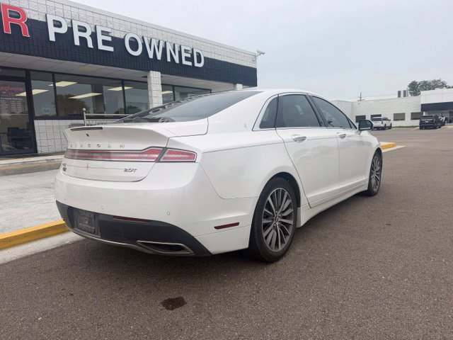 Used 2017 Lincoln MKZ Select w/ Climate Package FWD image 7