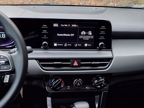 New 2026 Kia Seltos LX image 8