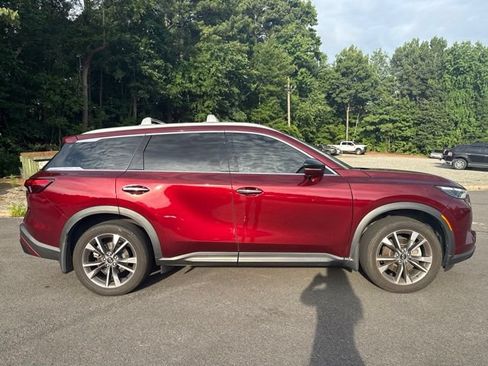 Used 2024 INFINITI QX60 Luxe w/ Performance Audio Package AWD/4WD image 6