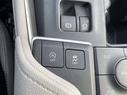 Used 2024 Toyota Grand Highlander AWD image 38