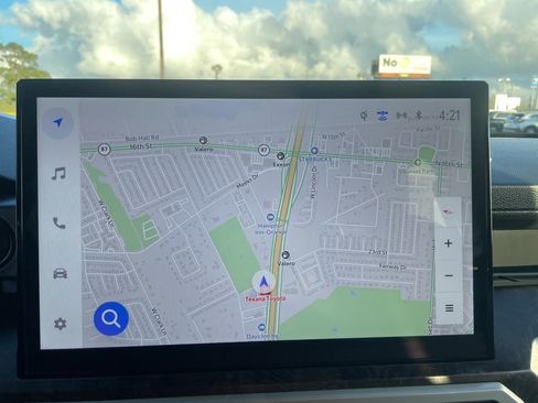 Used 2024 Toyota Tacoma Limited w/ Limited Package (LT) image 24