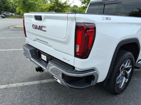 Certified 2025 GMC Sierra 1500 SLT w/ SLT Premium Plus Package AWD/4WD image 16