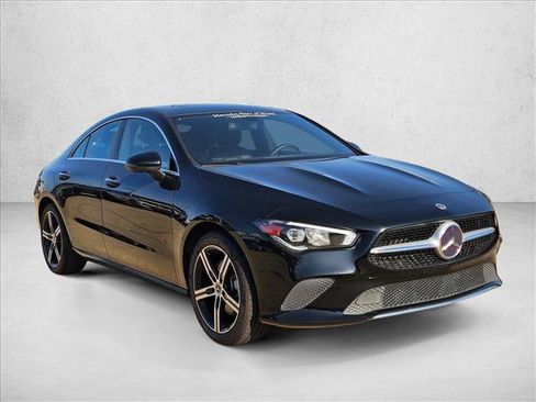 Used 2023 Mercedes-Benz CLA 250 image 3