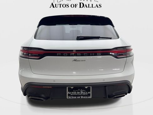 Used 2023 Porsche Macan Turbo image 7