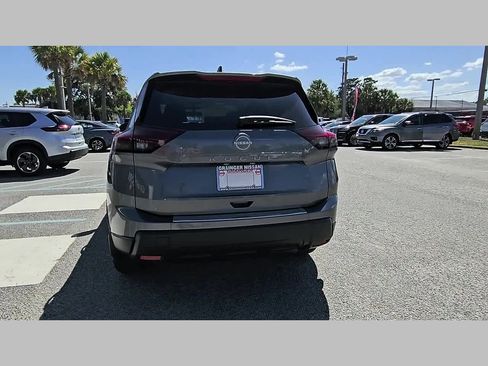 New 2026 Nissan Rogue SV FWD image 30