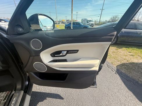 Used 2016 Land Rover Range Rover Evoque HSE image 22