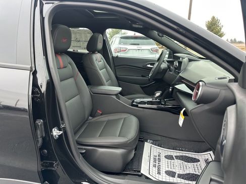 New 2026 Chevrolet Trax RS w/ Sunroof Package image 22