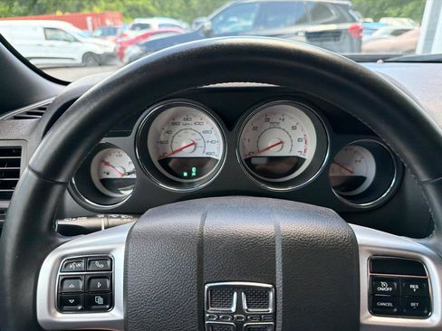 Used 2013 Dodge Challenger R/T Plus RWD image 21