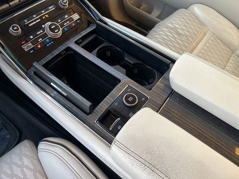 Used 2018 Lincoln Navigator Black Label w/ Cargo Package image 18