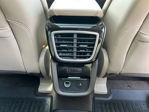 Used 2022 Lincoln Nautilus Reserve image 35