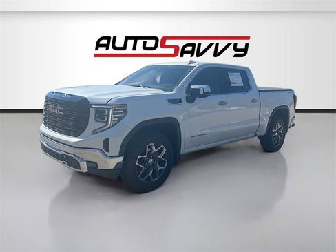 Used 2023 GMC Sierra 1500 SLT w/ X31 Off-Road Package image 3