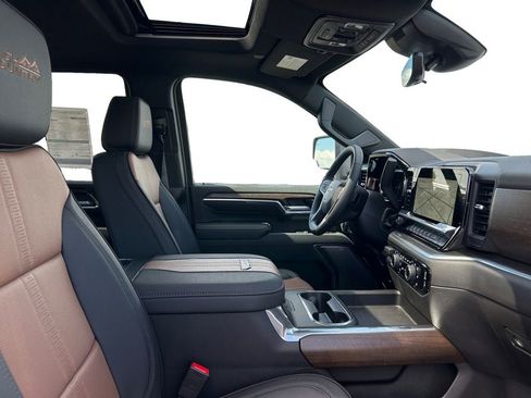 New 2026 Chevrolet Silverado 2500 High Country w/ High Country Premium Package AWD/4WD image 17