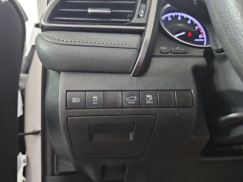 Used 2021 Toyota Camry LE FWD image 23