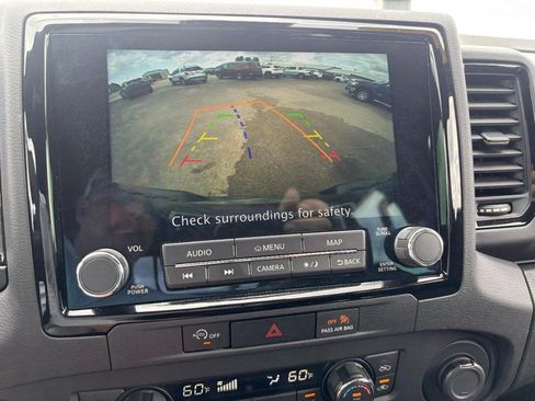 Used 2024 Nissan Frontier PRO-4X w/ Technology Package AWD/4WD image 19