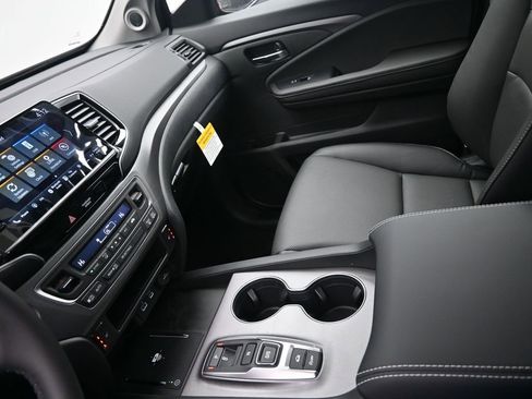 New 2026 Honda Ridgeline RTL image 16