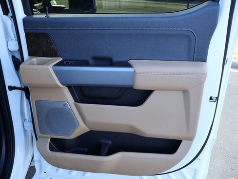 Used 2024 Ford F250 Lariat w/ Lariat Ultimate Package image 25