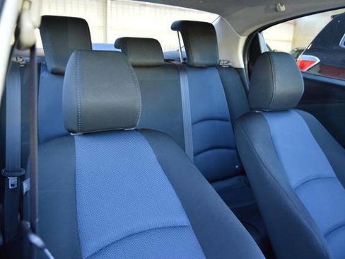 Used 2017 Toyota Yaris iA image 43