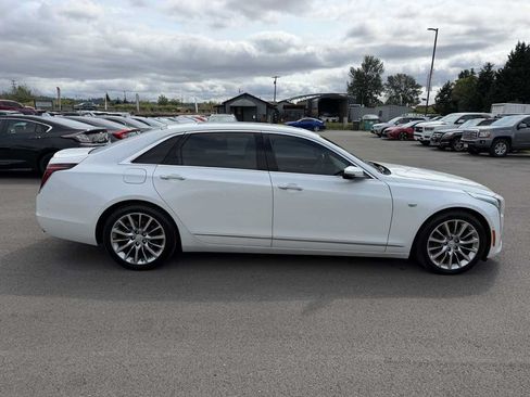 Used 2017 Cadillac CT6 Luxury AWD/4WD image 9