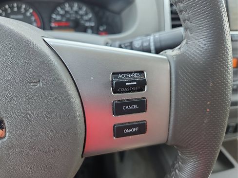 Used 2016 Nissan Frontier SV w/ SV Value Truck Package RWD image 18