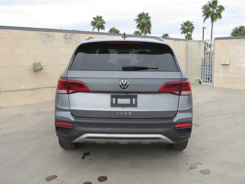 Used 2022 Volkswagen Taos S image 7
