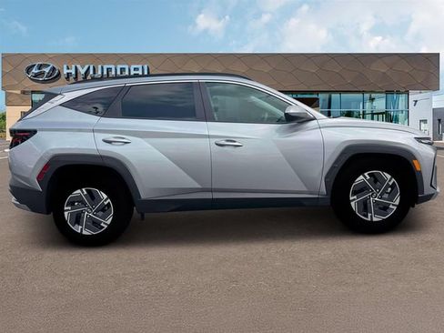 New 2025 Hyundai Tucson Blue AWD/4WD image 9