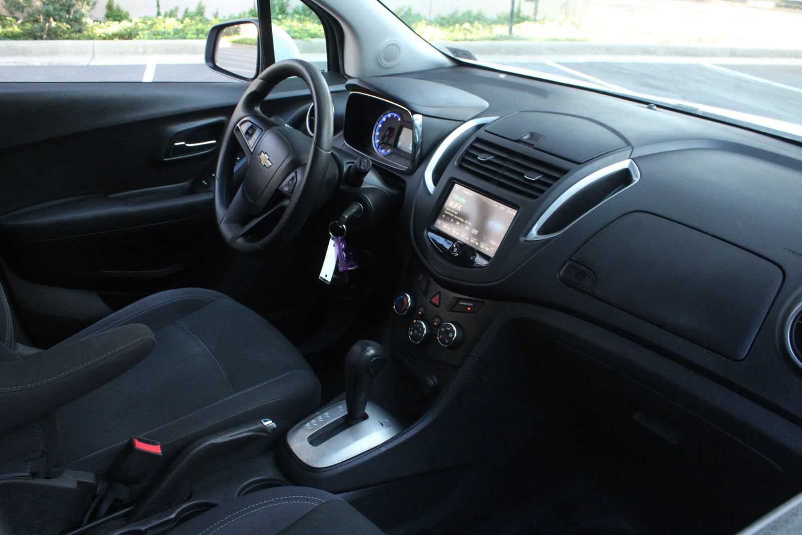 Used 2016 Chevrolet Trax LS AWD/4WD image 26