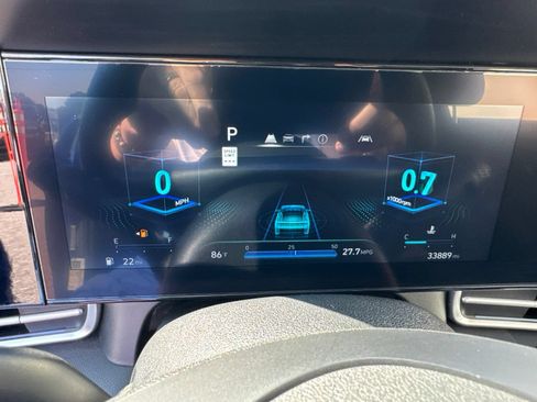 Certified 2024 Hyundai Elantra SEL w/ Convenience Package FWD image 29
