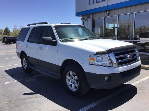 Used 2012 Ford Expedition XL image 2