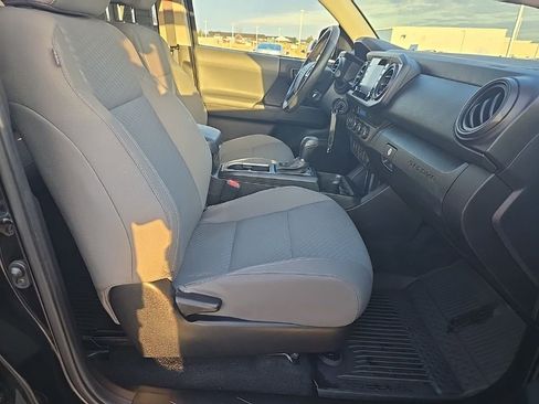 Used 2022 Toyota Tacoma SR image 28