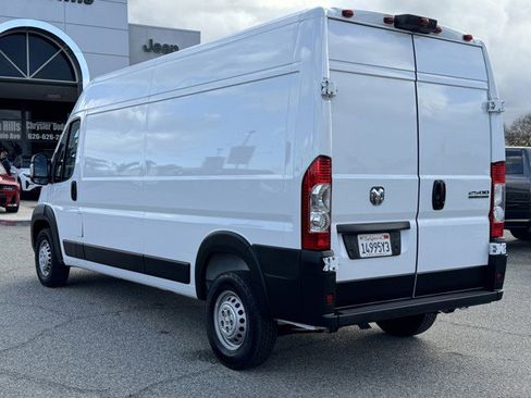 Used 2024 RAM ProMaster 2500 w/ Safety Group image 4
