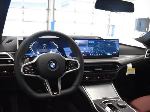New 2026 BMW 330i xDrive Sedan w/ M Sport Package AWD/4WD image 23