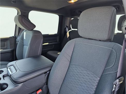 New 2026 RAM 2500 Tradesman AWD/4WD image 17