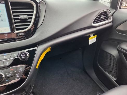 New 2026 Chrysler Voyager LX image 26