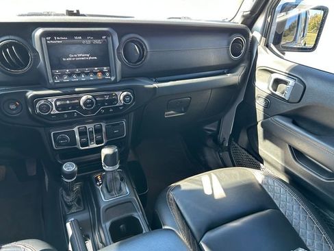 Used 2021 Jeep Wrangler Unlimited Sahara image 12