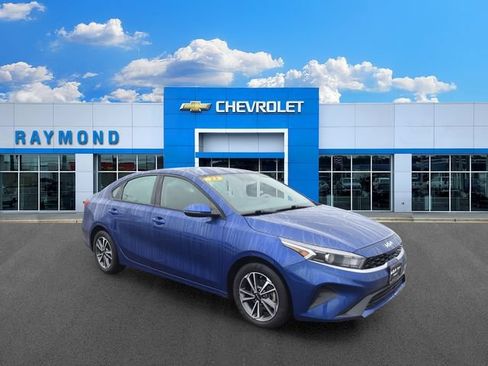Certified 2023 Kia Forte LXS w/ LXS Technology Package FWD image 1