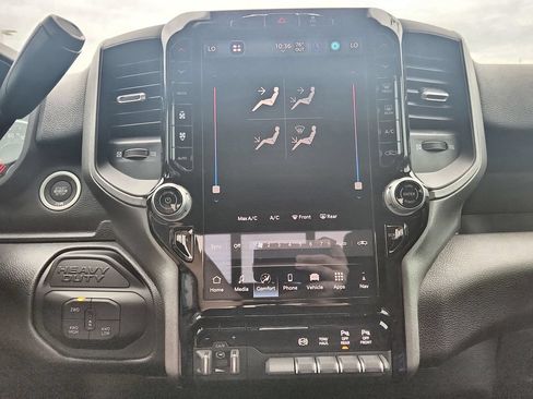 New 2026 RAM 3500 Tradesman AWD/4WD image 18