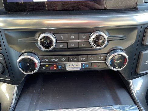 Used 2023 Ford F150 Lariat w/ Equipment Group 502A High image 24