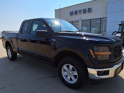 Used 2025 Ford F150 XL w/ Equipment Group 103A High AWD/4WD image 2