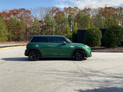 Used 2020 MINI Cooper S image 76