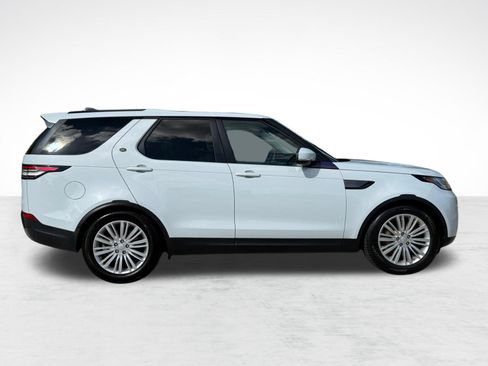 Used 2018 Land Rover Discovery SE AWD/4WD image 8