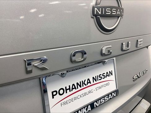 Certified 2022 Nissan Rogue SV image 28