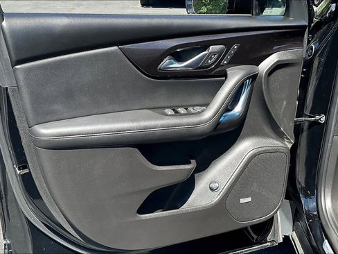 Used 2021 Chevrolet Blazer Premier w/ Driver Confidence II Package image 9