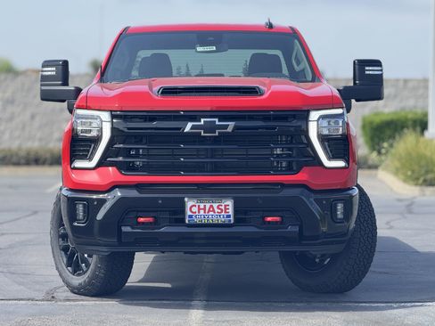 New 2025 Chevrolet Silverado 2500 LT w/ Trail Boss Package image 2